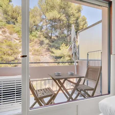 Cosy & Quiet With Ac And Balcony With A View Of Nature Apartamento