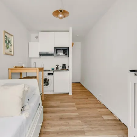 Cosy & Quiet With Ac And Balcony With A View Of Nature * Niza
