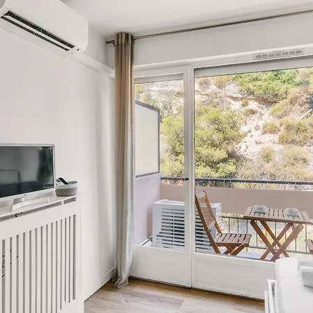Apartamento Cosy & Quiet With Ac And Balcony With A View Of Nature